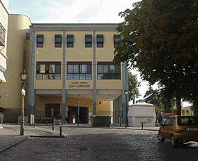 Fachada del colegio público San Lorenzo